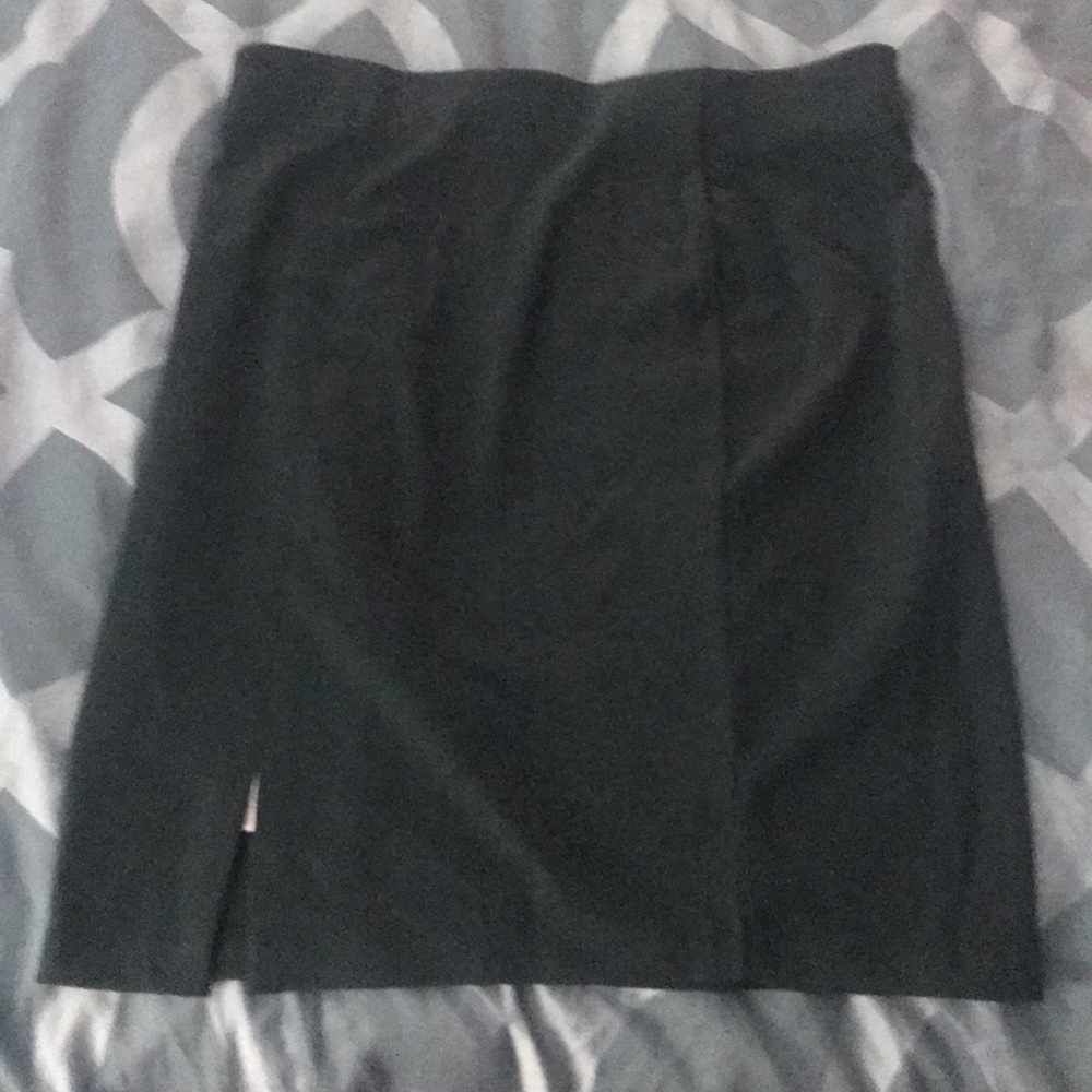 Old navy navy green pencil skirt.